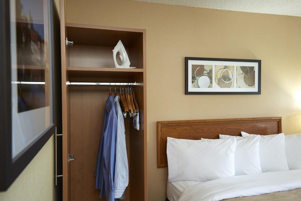 Comfort Inn Lakeshore North Bay Eksteriør bilde